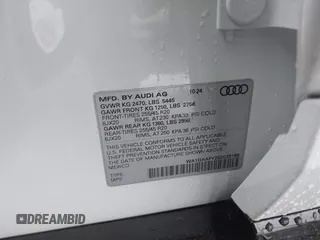 2025 Audi Q5 S line Premium with VIN WA1GAAFY2S2029189, listed as a IAAI auction lot 41576981 with 1,595 mi miles. Bid and sale history available at carsss.com. Image 9.