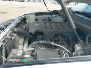 2018 Toyota Tundra SR z VIN 5TFRM5F19JX133941, wystawiony jako IAAI lot #42131693 z przebiegiem 126 848 mil mil oraz . Historia ofert i sprzedaży dostępna na DreamBid. Obrazek 19.