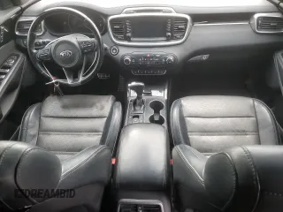 2017 Kia Sorento SXL z VIN 5XYPK4A56HG305258, wystawiony jako Copart lot #78742384 z przebiegiem Nie podano mil oraz Nie do naprawy • Non repairable. Historia ofert i sprzedaży dostępna na DreamBid. Obrazek 8.