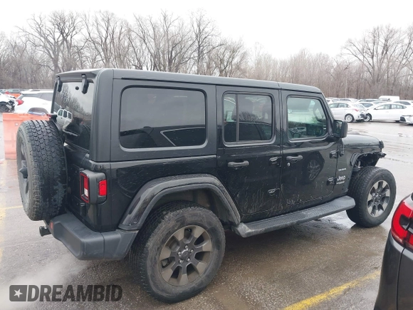 2018 Jeep Wrangler Unlimited Sahara z VIN 1C4HJXEN6JW332956, wystawiony jako IAAI lot #41477681 z przebiegiem 97 446 mil mil oraz . Historia ofert i sprzedaży dostępna na DreamBid. Obrazek 14.