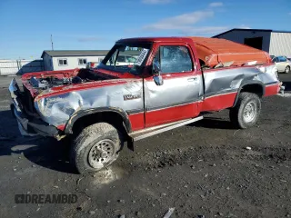 1991 Dodge D/W 250 with VIN 1B7KM26C6MS324400, listed as a Copart auction lot 79050444 with 220,899 mi miles and Salvage Title. Bid and sale history available at carsss.com. Image 1.