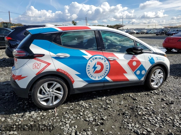 2023 Chevrolet Bolt EV 1LT with VIN 1G1FW6S05P4110451, listed as a Copart auction lot 50288915 with 7,760 mi miles and Salvage Title. Bid and sale history available at carsss.com. Image 3.