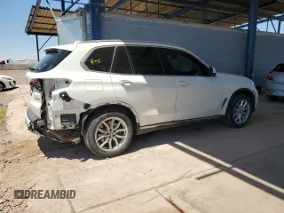 2020 BMW X5 xDrive40i with VIN 5UXCR6C0XL9B21721, listed as a Copart auction lot 53701205 with 31,397 mi miles and Salvage Title. Bid and sale history available at carsss.com. Image 3.