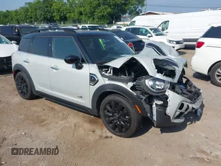 2020 MINI Countryman Cooper S with VIN WMZYX1C03L3L54808, listed as a IAAI auction lot 42585859 with 70,045 mi miles and . Bid and sale history available at DreamBid. Image 1.