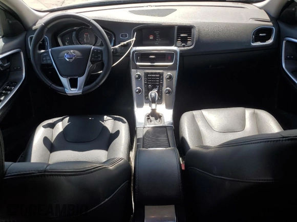 2017 Volvo S60 Inscription с VIN LYV402TK7HB145920, выставлен на аукционе Copart как лот 54956515 с пробегом 48 213 миль миль и Списание • Salvage title. История ставок и продаж доступна на DreamBid. Изображение 8.