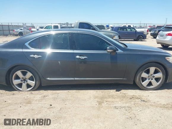 2010 Lexus LS 460 with VIN JTHBL5EF5A5101080, listed as a IAAI auction lot 42298809 with 126,985 mi miles and . Bid and sale history available at DreamBid. Image 13.