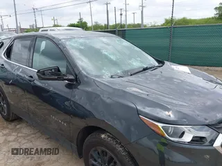 2020 Chevrolet Equinox LT z VIN 2GNAXKEV9L6105008, wystawiony jako IAAI lot #42114279 z przebiegiem 147 489 mil mil oraz . Historia ofert i sprzedaży dostępna na DreamBid. Obrazek 6.