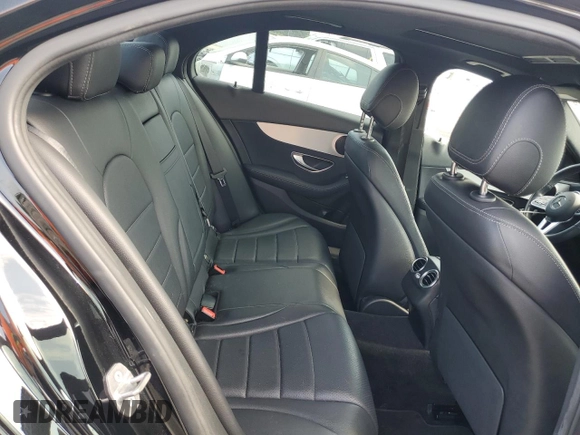 2019 Mercedes-Benz C 300 z VIN 55SWF8DB0KU317895, wystawiony jako Copart lot #59327855 z przebiegiem 47 455 mil mil oraz Szkoda całkowita • Salvage title. Historia ofert i sprzedaży dostępna na DreamBid. Obrazek 10.