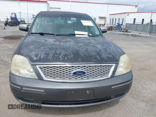 2005 Ford Five Hundred Limited z VIN 1FAFP281X5G114137, wystawiony jako IAAI lot #42124350 z przebiegiem Nie podano mil oraz . Historia ofert i sprzedaży dostępna na DreamBid. Obrazek 6.
