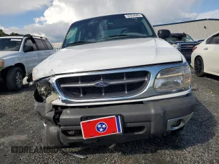 2000 Ford Explorer XLT z VIN 1FMZU63E8YZB53850, wystawiony jako Copart lot #52954505 z przebiegiem 130 428 mil mil oraz Szkody całkowita. Historia ofert i sprzedaży dostępna na DreamBid. Obrazek 5.