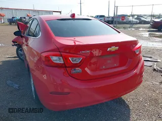 2017 Chevrolet Cruze LT with VIN 1G1BE5SM4H7139552, listed as a IAAI auction lot 41900544 with 131,529 mi miles and . Bid and sale history available at DreamBid. Image 3.
