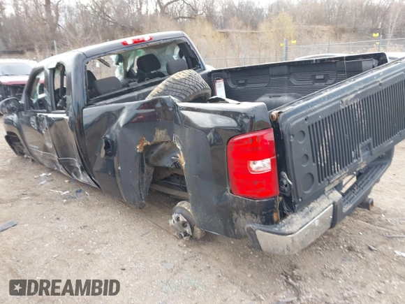 2011 Chevrolet Silverado 1500 LT with VIN 1GCRKSE36BZ449181, listed as a IAAI auction lot 41888125 with 206,286 mi miles and . Bid and sale history available at DreamBid. Image 3.