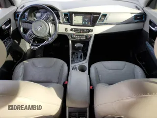 2017 Kia Niro Touring with VIN KNDCE3LC4H5051036, listed as a Copart auction lot 46195635 with 75,971 mi miles and Clean Title. Bid and sale history available at carsss.com. Image 8.