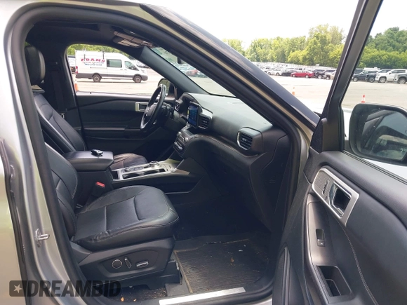 2020 Ford Explorer Limited с VIN 1FMSK8FH1LGA93858, выставлен на аукционе IAAI как лот 42557330 с пробегом 86 006 миль миль и . История ставок и продаж доступна на DreamBid. Изображение 5.