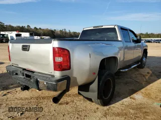 2008 Chevrolet Silverado 3500HD DRW LTZ with VIN 1GCJK33698F169636, listed as a Copart auction lot 43018745 with 256,640 mi miles and Salvage Title. Bid and sale history available at carsss.com. Image 3.