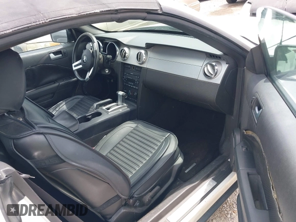 2006 Ford Mustang Standard с VIN 1ZVHT84N765251072, выставлен на аукционе IAAI как лот 42291994 с пробегом 283 553 миль миль и . История ставок и продаж доступна на DreamBid. Изображение 5.