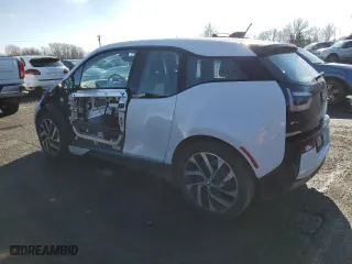 2017 BMW i3 with VIN WBY1Z6C37H7A39708, listed as a Copart auction lot 44430615 with 38,765 mi miles and Salvage Title. Bid and sale history available at carsss.com. Image 2.