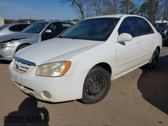 2004 Kia Spectra LX with VIN KNAFE121745036331, listed as a IAAI auction lot 41735613 with 67,634 mi miles. Bid and sale history available at carsss.com. Image 2.