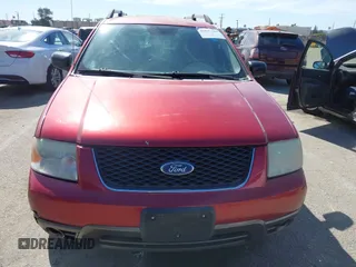 2005 Ford Freestyle SEL with VIN 1FMDK05185GA01596, listed as a IAAI auction lot 41637165 with 210,432 mi miles. Bid and sale history available at carsss.com. Image 12.