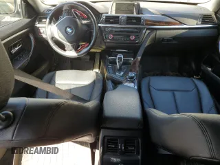 2015 BMW 4 Series 428i z VIN WBA4A9C53FGL85500, wystawiony jako Copart lot #50004575 z przebiegiem 129 018 mil mil oraz Szkoda całkowita • Salvage title. Historia ofert i sprzedaży dostępna na DreamBid. Obrazek 8.