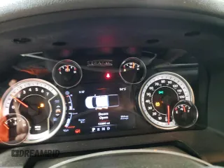 2017 Ram 1500 Big Horn z VIN 1C6RR7LG7HS606451, wystawiony jako Copart lot #50541005 z przebiegiem 133 891 mil mil oraz Szkoda całkowita • Salvage title. Historia ofert i sprzedaży dostępna na DreamBid. Obrazek 9.