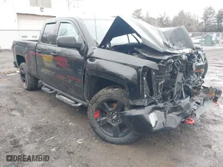 2018 Chevrolet Silverado 1500 LT with VIN 1GCVKREC1JZ333585, listed as a IAAI auction lot 41727793 with 135,049 mi miles. Bid and sale history available at carsss.com. Image 1.