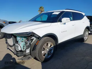 2019 Chevrolet Blazer z VIN 3GNKBCRS7KS652674, wystawiony jako IAAI lot #41815954 z przebiegiem 47 576 mil mil oraz . Historia ofert i sprzedaży dostępna na DreamBid. Obrazek 18.