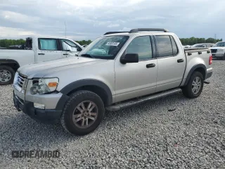 2007 Ford Explorer Sport Trac XLT z VIN 1FMEU31K67UA64327, wystawiony jako Copart lot #53003105 z przebiegiem 183 507 mil mil oraz Szkody całkowita. Historia ofert i sprzedaży dostępna na DreamBid. Obrazek 1.