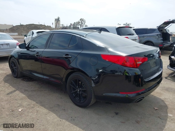 2011 Kia Optima LX with VIN KNAGM4A78B5117530, listed as a IAAI auction lot 42047302 with 171,168 mi miles. Bid and sale history available at carsss.com. Image 3.