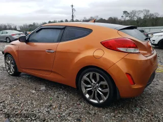2015 Hyundai Veloster RE:FLEX with VIN KMHTC6AD5FU222524, listed as a Copart auction lot 44728055 with 119,197 mi miles and Salvage Title. Bid and sale history available at carsss.com. Image 2.