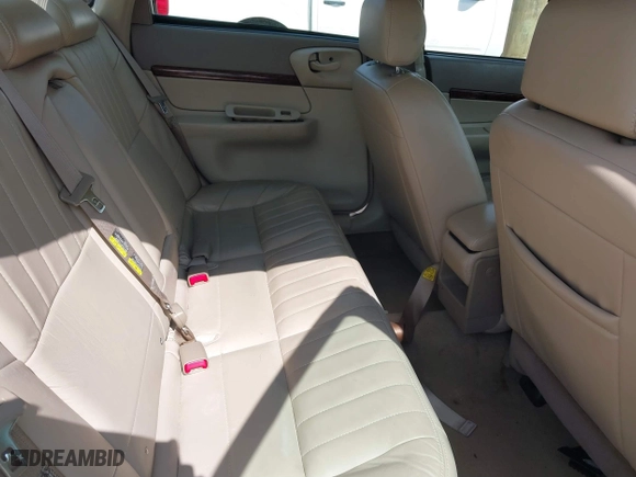 2004 Chevrolet Impala LS with VIN 2G1WH52K449358012, listed as a IAAI auction lot 41801526 with 1 mi miles. Bid and sale history available at carsss.com. Image 8.