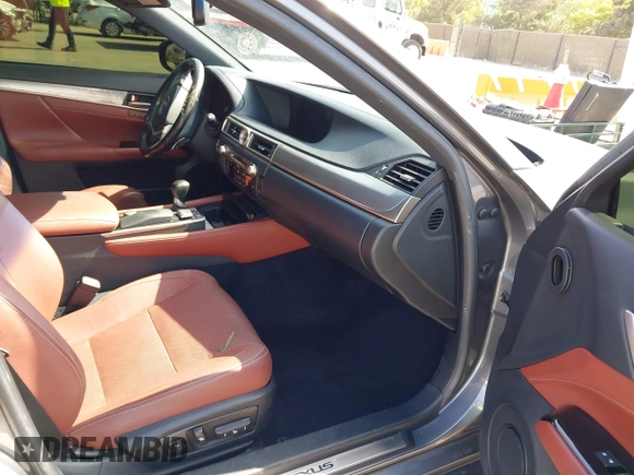 2013 Lexus GS 350 z VIN JTHBE1BL7D5022432, wystawiony jako IAAI lot #42500337 z przebiegiem 206 626 mil mil oraz . Historia ofert i sprzedaży dostępna na DreamBid. Obrazek 5.