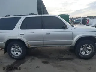2001 Toyota 4Runner SR5 with VIN JT3GN86R410210918, listed as a IAAI auction lot 41607086 with 267,219 mi miles. Bid and sale history available at carsss.com. Image 13.