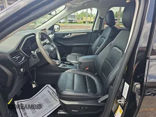 2021 Ford Escape SEL Hybrid with VIN 1FMCU0CZ4MUA54097, listed as a IAAI auction lot 42566428 with 45,342 mi miles and . Bid and sale history available at DreamBid. Image 18.