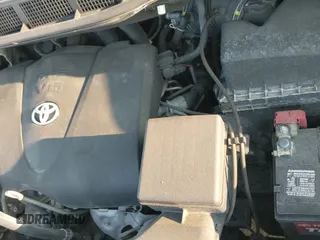 2018 Toyota Sienna XLE Auto Access Seat with VIN 5TDYZ3DC5JS903421, listed as a IAAI auction lot 43201733 with 124,362 mi miles and . Bid and sale history available at DreamBid. Image 19.