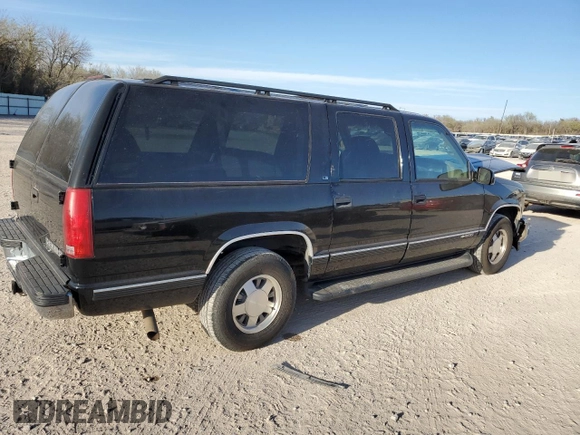 1999 Chevrolet Suburban with VIN 3GNEC16R1XG263524, listed as a Copart auction lot 49686865 with 280,125 mi miles and Salvage Title. Bid and sale history available at carsss.com. Image 3.