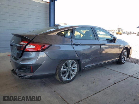 2019 Honda Clarity Plug-In Hybrid with VIN JHMZC5F14KC005388, listed as a Copart auction lot 61724054 with 0 mi miles and Salvage Title. Bid and sale history available at carsss.com. Image 3.