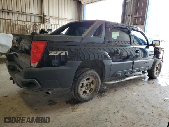 2003 Chevrolet Avalanche with VIN 3GNEK13T33G111841, listed as a Copart auction lot 71664204 with 216,045 mi miles and Salvage Title. Bid and sale history available at carsss.com. Image 3.