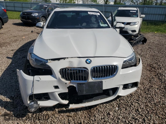 2014 BMW 5 Series 535i xDrive с VIN WBA5B3C59ED532644, выставлен на аукционе Copart как лот 57474445 с пробегом 83 808 миль миль и Списание • Salvage title. История ставок и продаж доступна на DreamBid. Изображение 5.