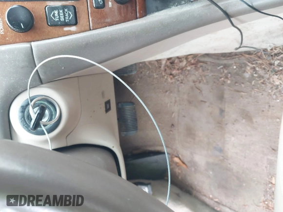 2001 Lexus ES 300 z VIN JT8BF28G410307451, wystawiony jako IAAI lot #42369871 z przebiegiem 290 620 mil mil oraz . Historia ofert i sprzedaży dostępna na DreamBid. Obrazek 11.