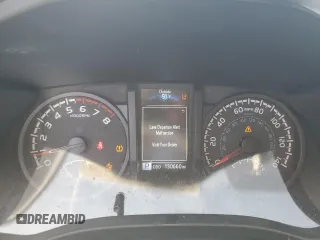 2021 Toyota Tacoma SR z VIN 3TYRX5GNXMT015985, wystawiony jako Copart lot #47067545 z przebiegiem 130 660 mil mil oraz Czysty tytuł • Clean title. Historia ofert i sprzedaży dostępna na DreamBid. Obrazek 9.