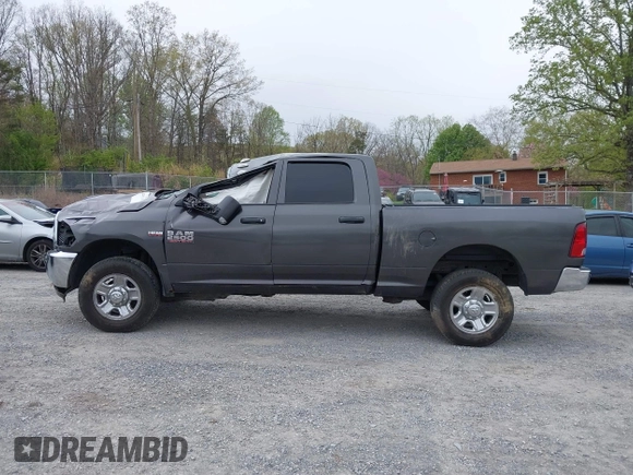 2017 Ram 2500 Tradesman with VIN 3C6UR5CJ1HG670938, listed as a IAAI auction lot 42002760 with 170,909 mi miles and . Bid and sale history available at DreamBid. Image 13.