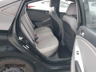 2015 Hyundai Accent GLS z VIN KMHCT4AE8FU827019, wystawiony jako IAAI lot #42179517 z przebiegiem 52 039 mil mil oraz . Historia ofert i sprzedaży dostępna na DreamBid. Obrazek 8.