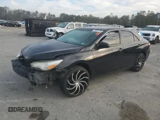 2015 Toyota Camry XLE with VIN 4T1BF1FK1FU992961, listed as a Copart auction lot 48481175 with 224,774 mi miles and Salvage Title. Bid and sale history available at carsss.com. Image 1.