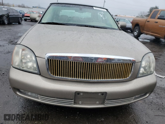 2004 Cadillac DeVille DTS z VIN 1G6KF57944U117834, wystawiony jako Copart lot #89320975 z przebiegiem 149 820 mil mil oraz Szkody całkowita. Historia ofert i sprzedaży dostępna na DreamBid. Obrazek 5.