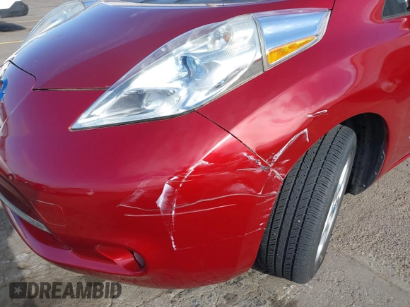 2013 Nissan LEAF SV with VIN 1N4AZ0CP3DC401314, listed as a IAAI auction lot 42201210 with 85,627 mi miles and . Bid and sale history available at DreamBid. Image 6.