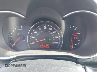2014 Kia Sorento LX z VIN 5XYKT3A66EG550034, wystawiony jako IAAI lot #42166131 z przebiegiem 226 066 mil mil oraz . Historia ofert i sprzedaży dostępna na DreamBid. Obrazek 7.