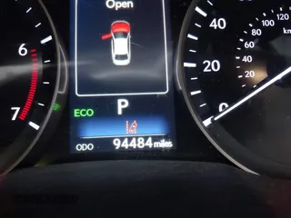 2018 Lexus ES with VIN 58ABK1GG0JU089840, listed as a IAAI auction lot 41900167 with 94,484 mi miles. Bid and sale history available at carsss.com. Image 7.