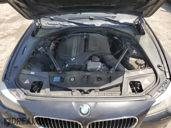 2011 BMW 5 Series 535i z VIN WBAFR7C55BC604867, wystawiony jako Copart lot #52096975 z przebiegiem 196 624 mil mil oraz Szkoda całkowita • Salvage title. Historia ofert i sprzedaży dostępna na DreamBid. Obrazek 11.