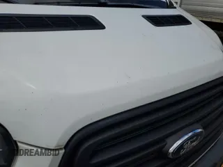 2018 Ford Transit z VIN 1FTYR1YG2JKA87504, wystawiony jako IAAI lot #42679100 z przebiegiem 139 835 mil mil oraz . Historia ofert i sprzedaży dostępna na DreamBid. Obrazek 10.